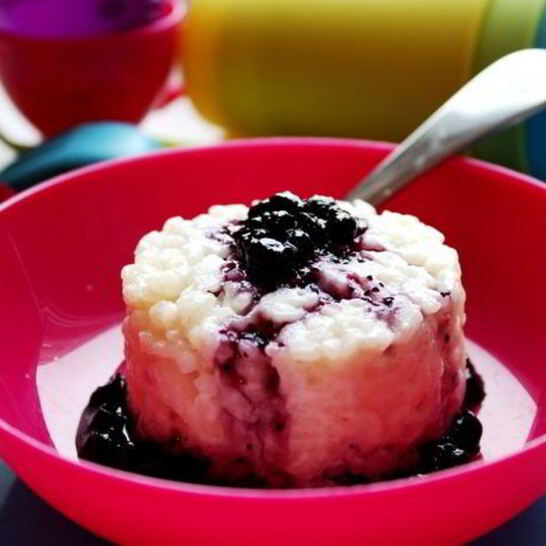Рецепт черничный рисовый пудинг