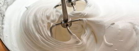 десерт павлова с ягодами. Шаг 2