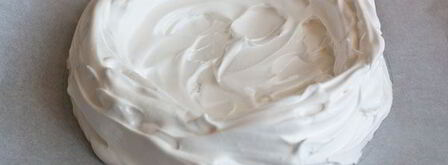 десерт павлова с ягодами. Шаг 5