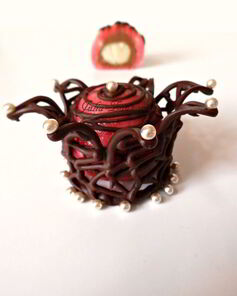 Домашние конфеты из макадамии, нуги, марципана и шоколада