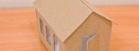 домик из конфет. Шаг 2