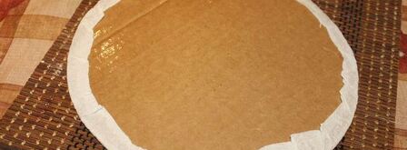 елка из шампанского и конфет. Шаг 10