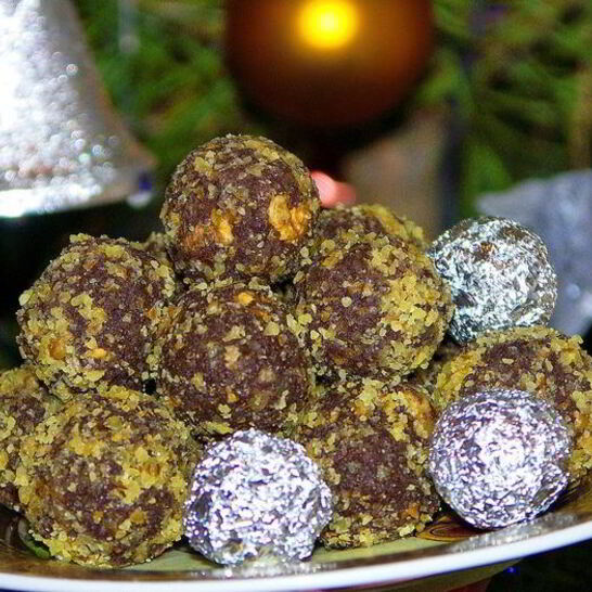 Рецепт конфеты шоколадные с грецкими орехами и миндальным ликером