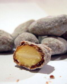 Коричный миндаль в шоколаде