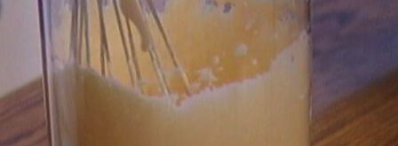 бисквит с клубникой и сливочным кремом. Шаг 5