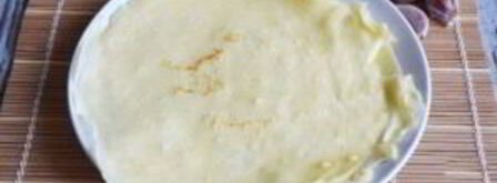 блинные рулетики с крабовым кремом. Шаг 5