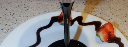 клубничная пена с ликером и бальзамическим кремом. Шаг 6