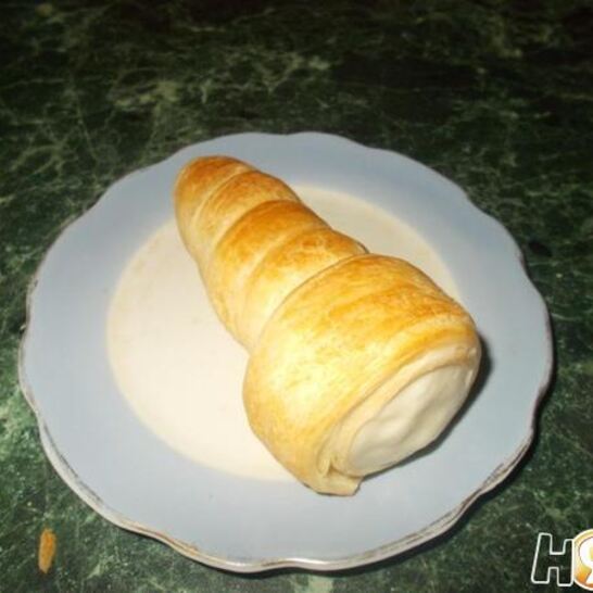 Рецепт слоеные трубочки с заварным кремом