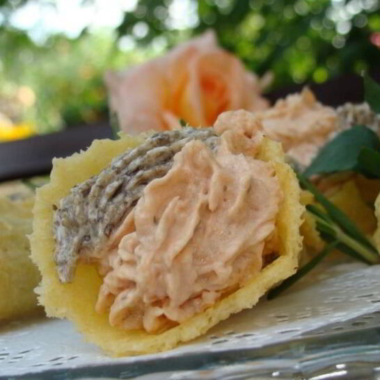 Рецепт сырные трубочки с кремом
