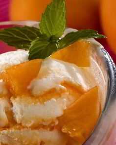 Абрикосовое мороженое с медом