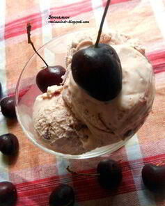 Черешневое мороженое с маскарпоне