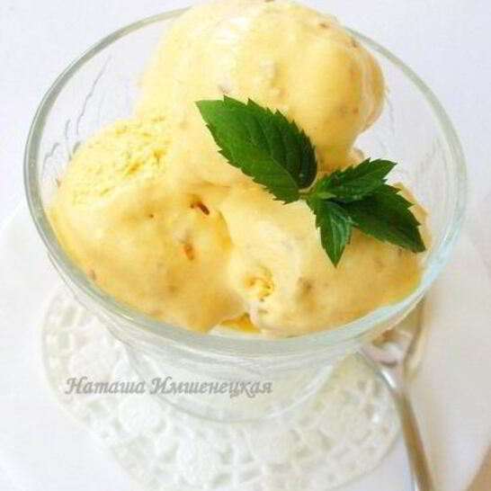 Рецепт персиковое мороженое с миндалем