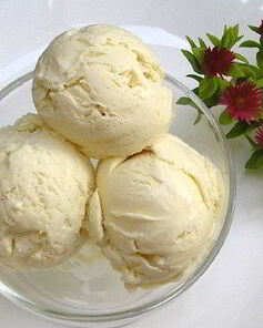 Сливочное мороженое с коньяком