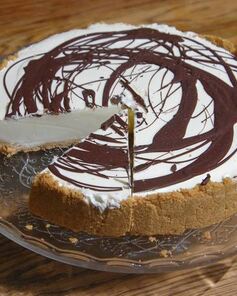 Торт-мороженое с шоколадом