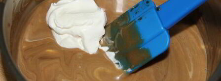 кофейный крем-мусс с белым шоколадом. Шаг 6