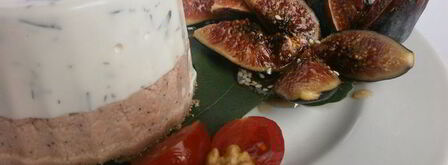 мусс два вкуса из творога и ветчины с инжиром. Шаг 5