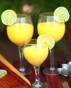 Простой мусс из манго