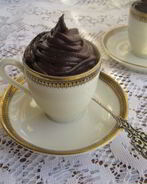 Шоколадный мусс с авокадо