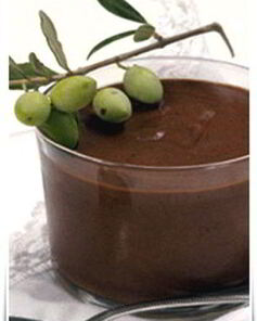 Шоколадный мусс с оливковым маслом