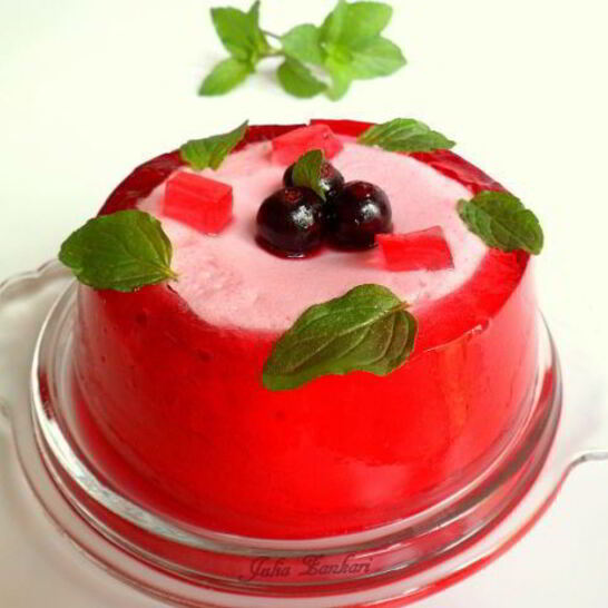 Рецепт ягодный мусс с желейной лентой