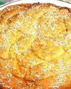 Греческий пасхальный хлеб