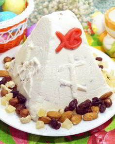 Пасха с изюмом