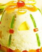 Пасха с миндалем и изюмом