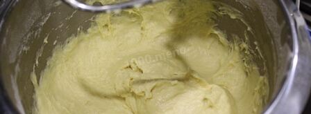 пасхальный кулич на сухих дрожжах в духовке. Шаг 12