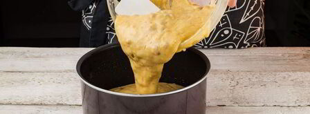 пасхальный кулич с миндалем и изюмом. Шаг 10