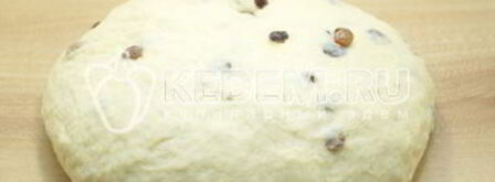 вкусный пасхальный кулич с изюмом. Шаг 10