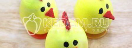 яйца пасхальные цыплятки. Шаг 3