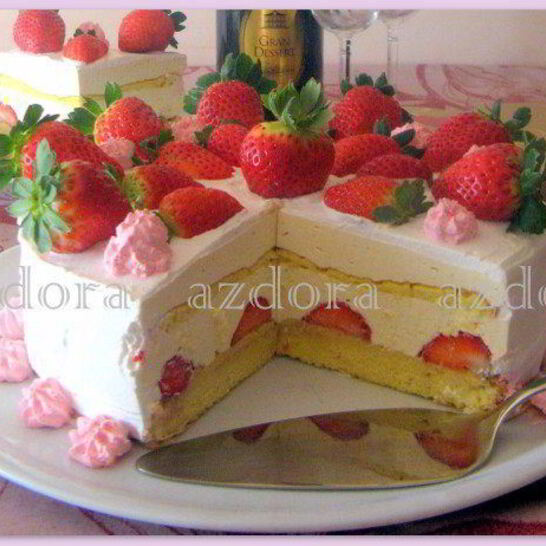 Рецепт клубничный торт-суфле поцелуй