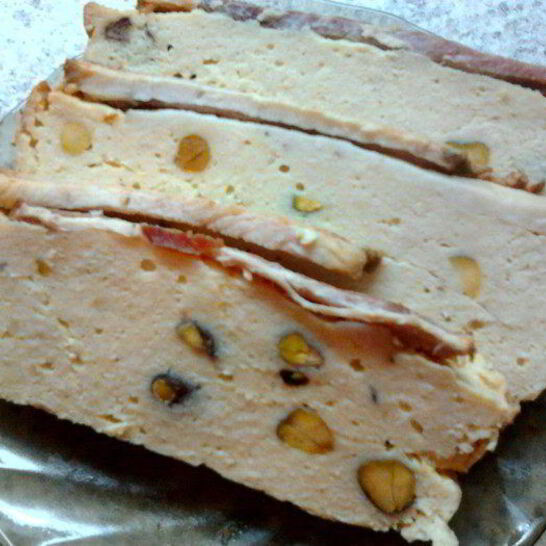 Рецепт куриное суфле с фисташками