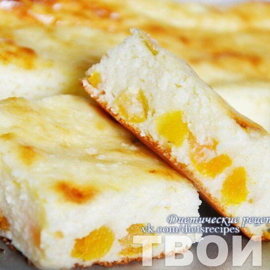 Рецепт творожный пудинг с курагой