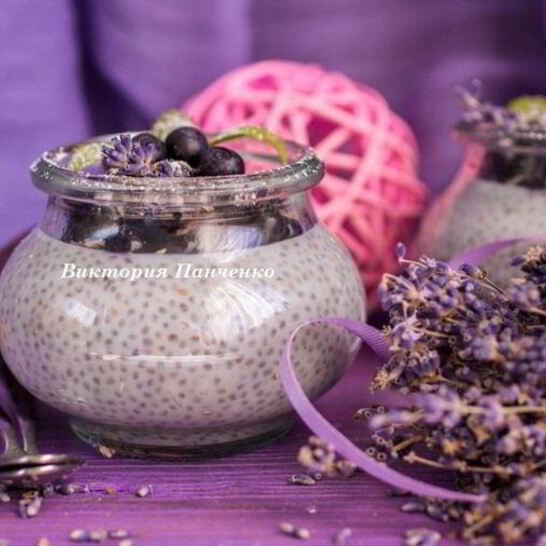 Рецепт ванильный чиа-пудинг с черникой и лавандой