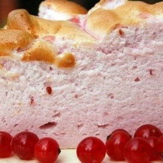 Рецепт запеченное ягодно-белковое облако