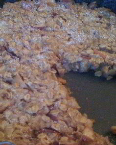 Запеченные хлопья с яблоком и корицей