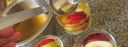 желе с кусочками фруктов. Шаг 4