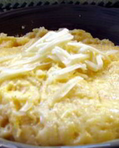 Гарнир из кукурузной крупы с сыром