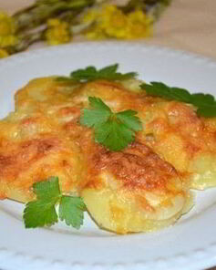 Ароматный картофель с сыром и сливками