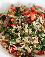 Ароматный рис с овощами и грибами