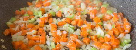 чечевица белуга с овощами. Шаг 6