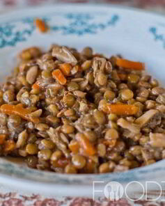 Чечевица с грибами