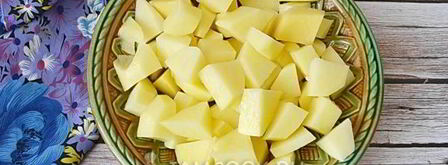 молодая картошка с мясом в духовке. Шаг 7