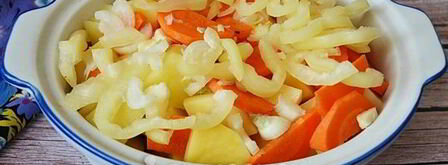 молодая картошка с мясом в духовке. Шаг 10