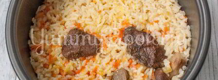 рис с лесными грибами в мультиварке. Шаг 5