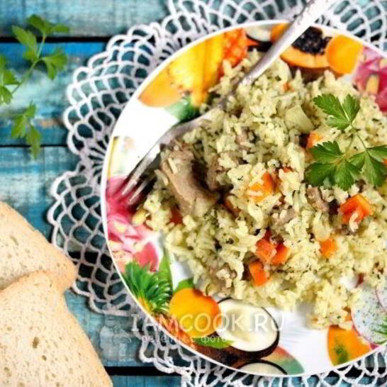 Рецепт рис с мясом и шпинатом в мультиварке