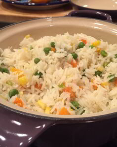 Вкусный рис с овощами