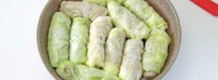 голубцы из молодой капусты с фаршем и чечевицей. Шаг 8