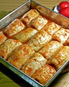 Голубцы в духовке в томатном соусе